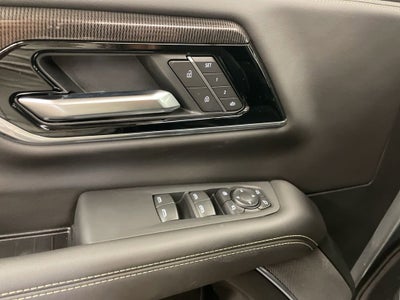 2025 GMC Yukon Elevation