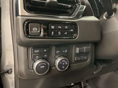 2025 GMC Yukon Elevation