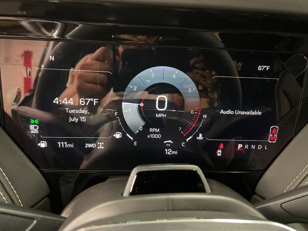 2025 GMC Yukon Elevation