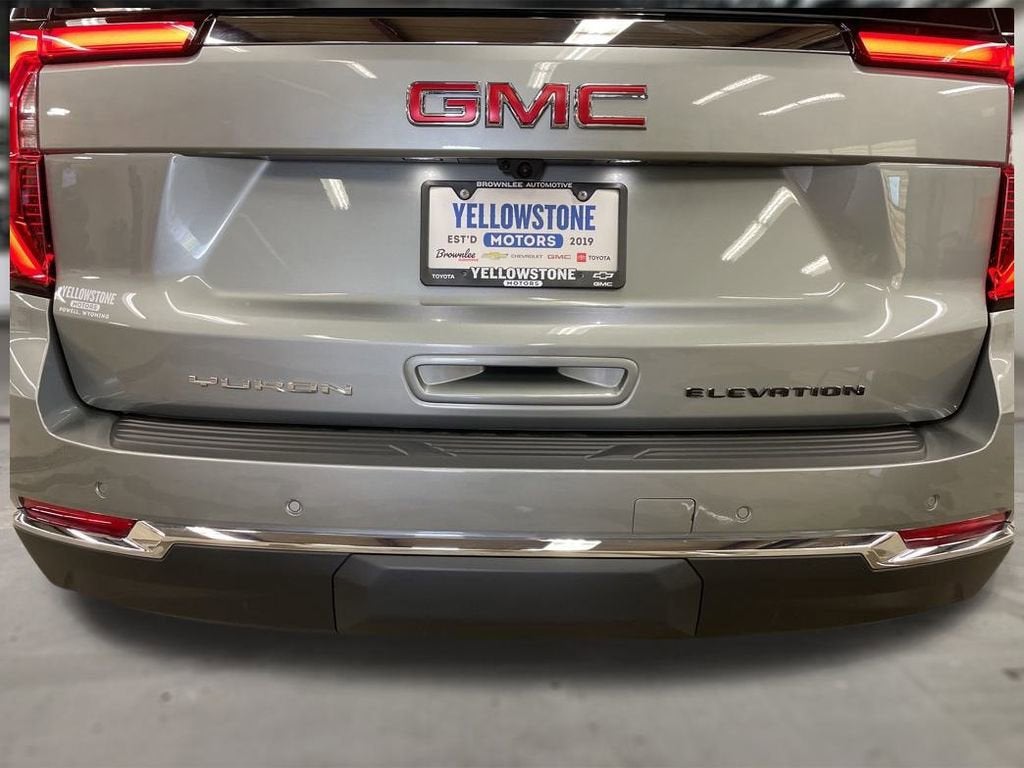 2025 GMC Yukon Elevation