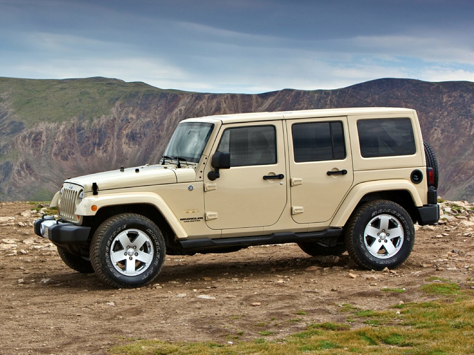 2011 Jeep Wrangler Unlimited Sahara