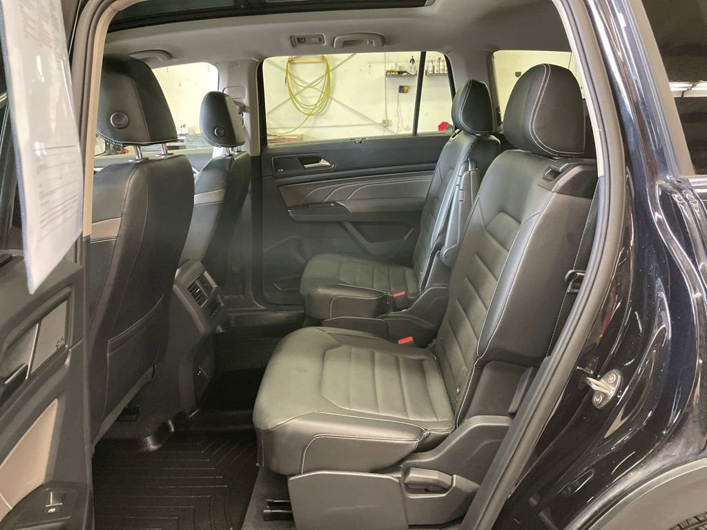 2021 Volkswagen Atlas 3.6L V6 SEL Premium R-Line