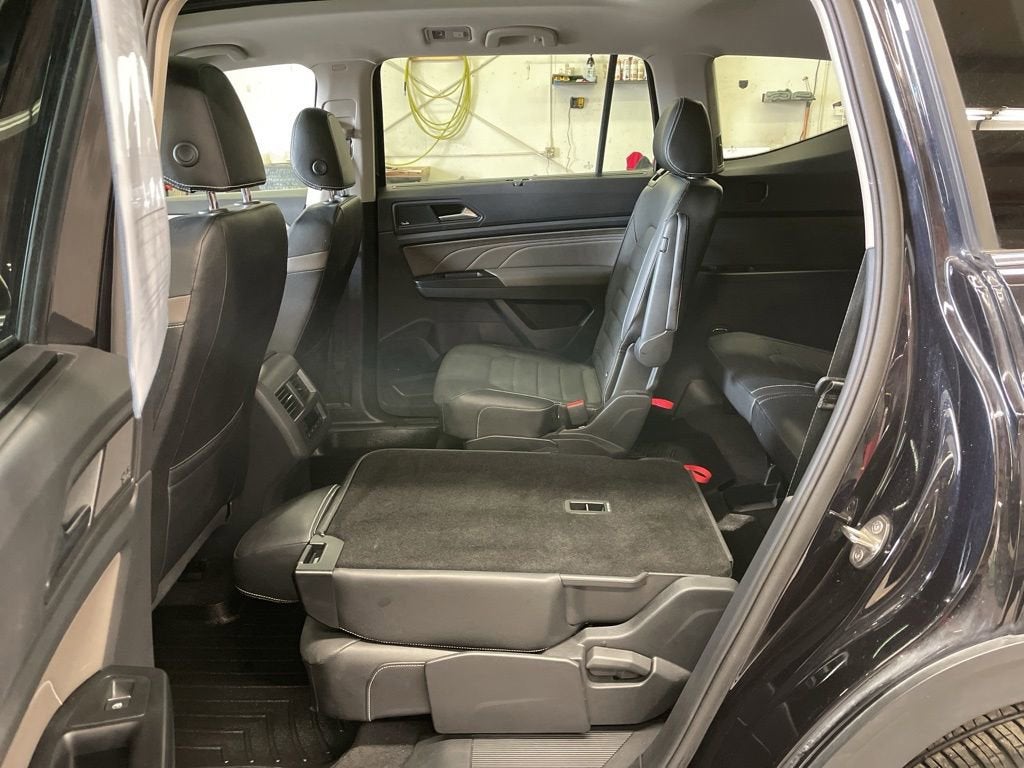 2021 Volkswagen Atlas 3.6L V6 SEL Premium R-Line