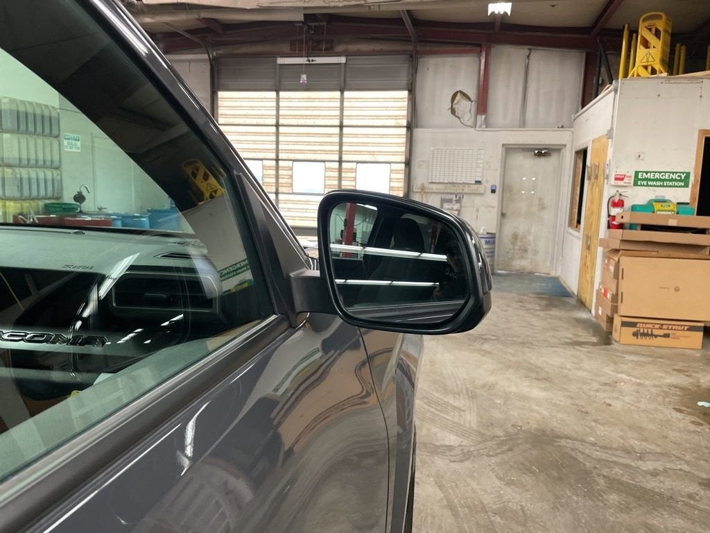 2025 Toyota Tacoma 4WD SR