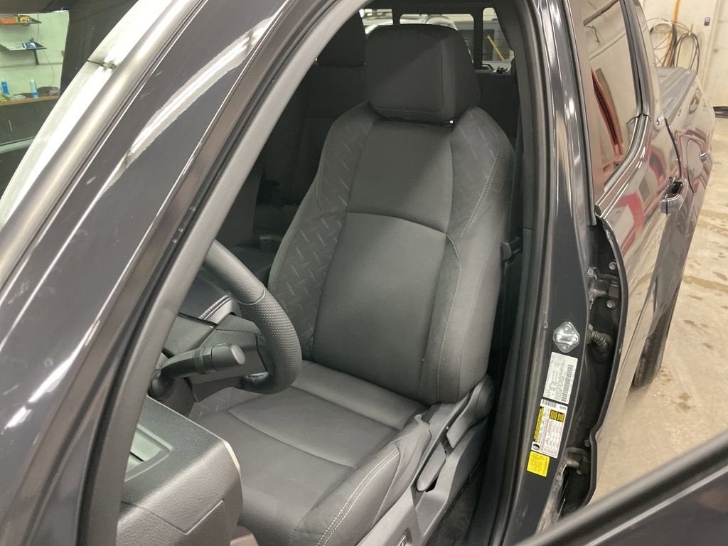 2025 Toyota Tacoma 4WD SR