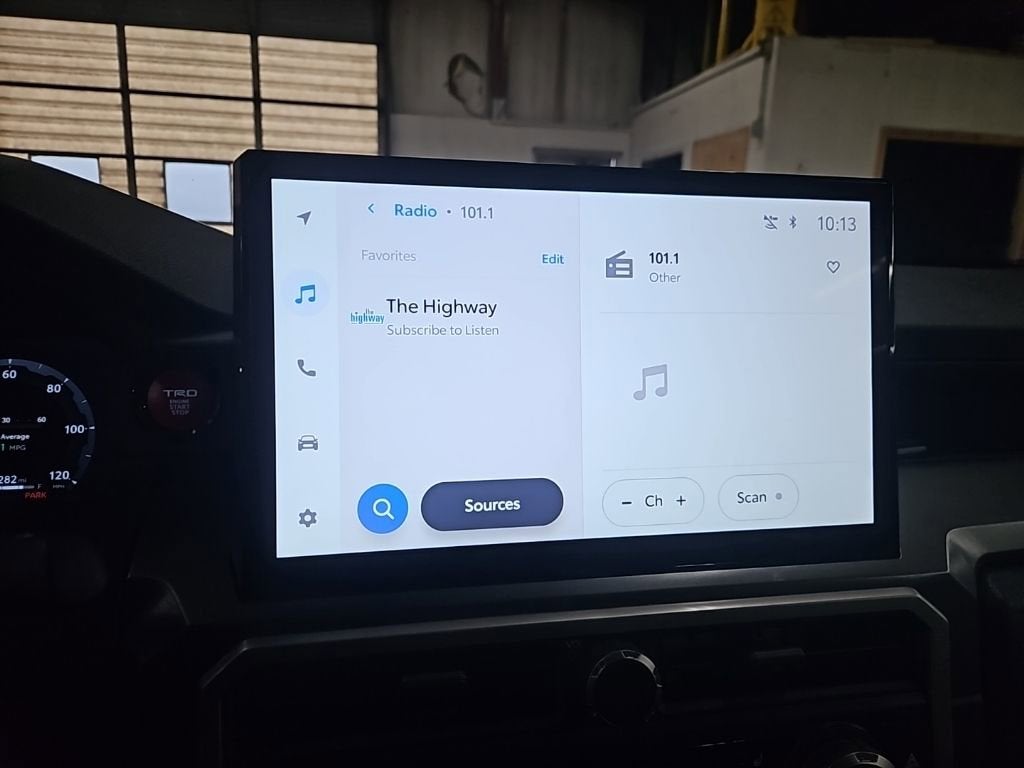 2024 Toyota Tacoma 4WD SR5