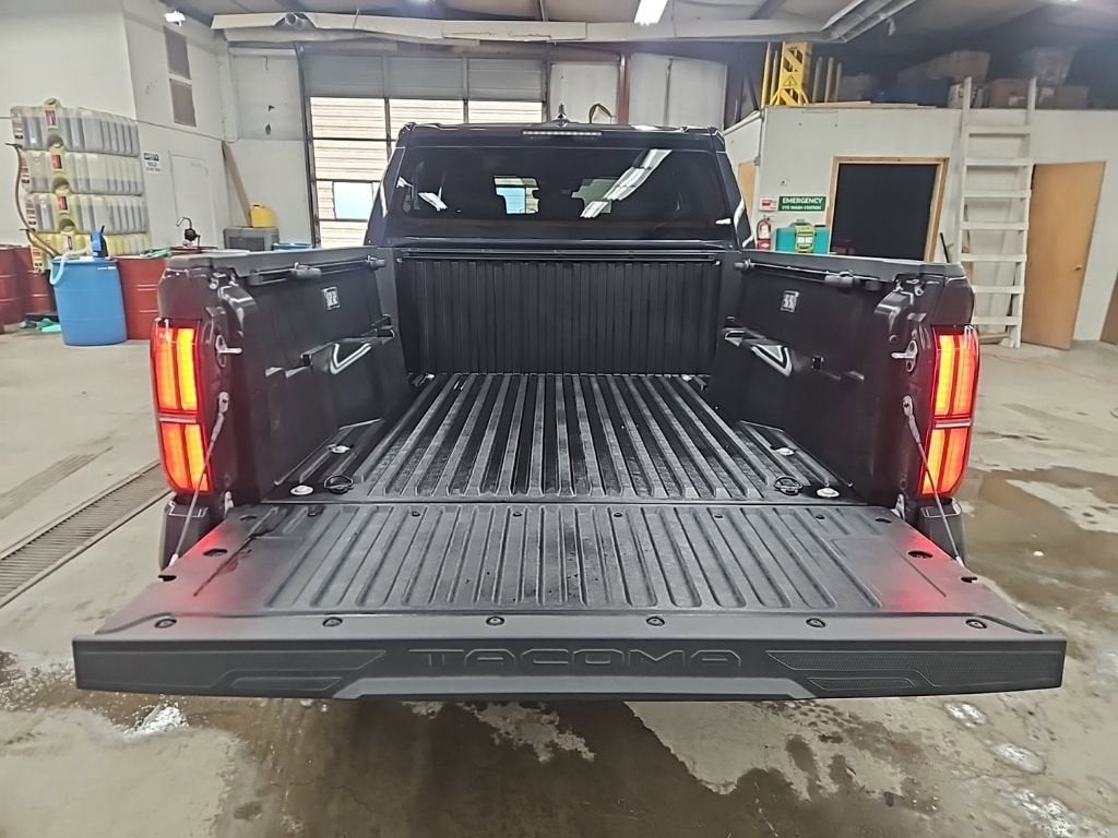 2024 Toyota Tacoma 4WD SR5