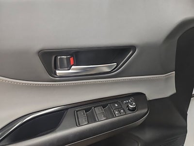 2023 Toyota Venza LE