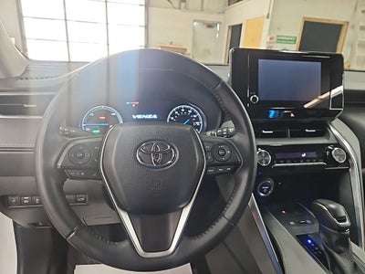 2023 Toyota Venza LE
