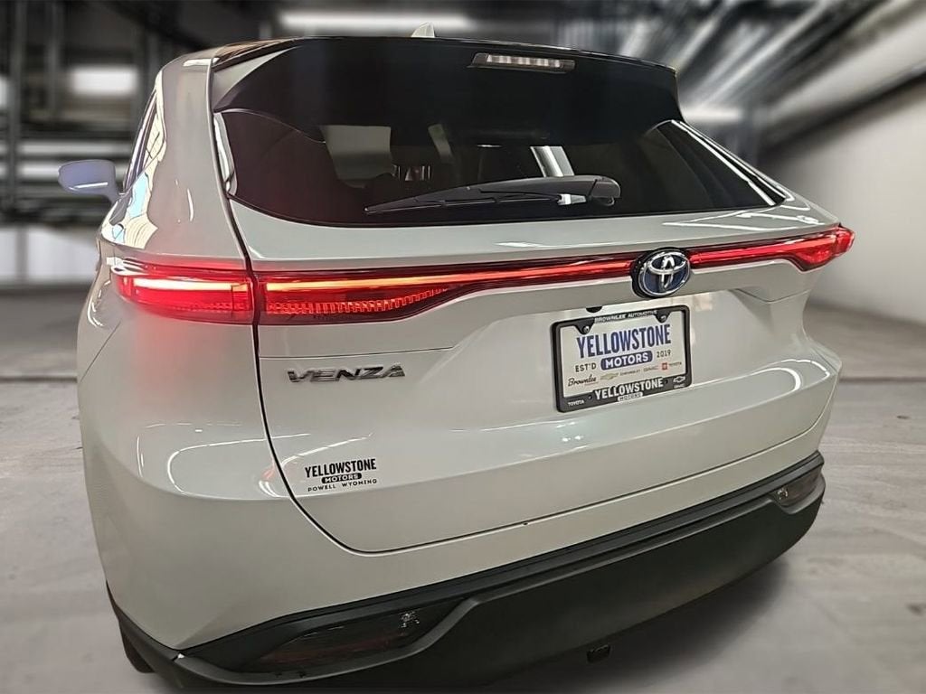 2023 Toyota Venza LE