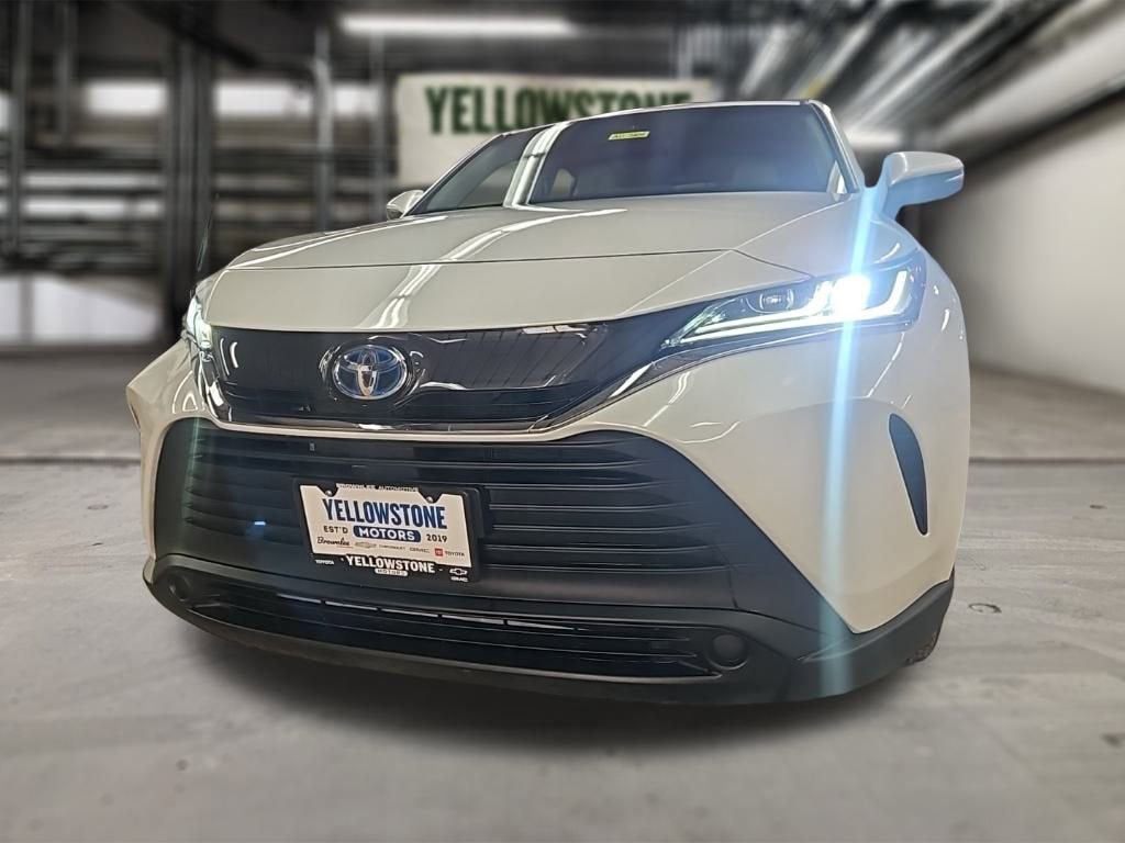2023 Toyota Venza LE