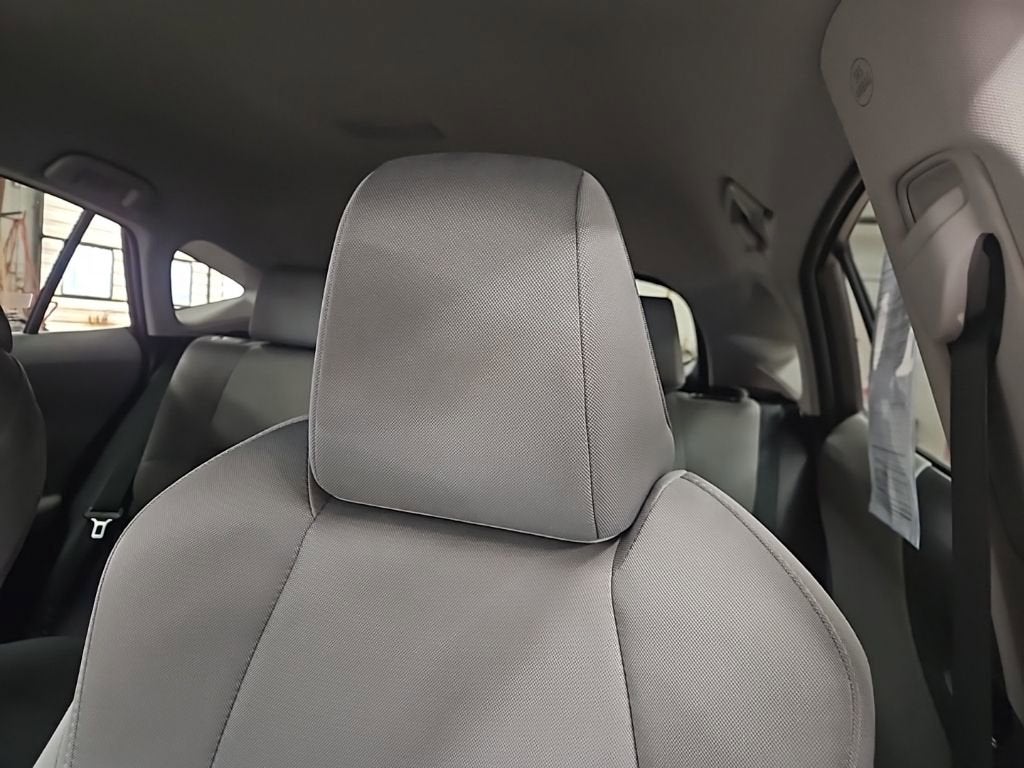 2023 Toyota Venza LE