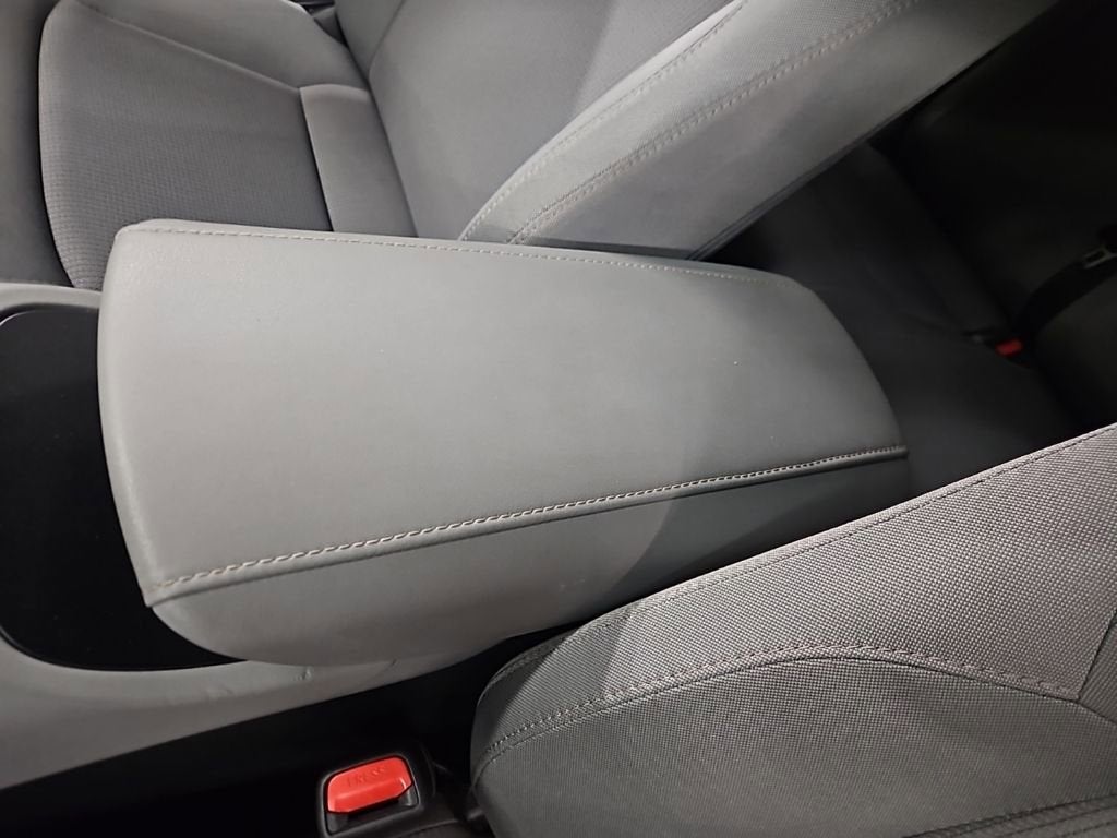 2023 Toyota Venza LE