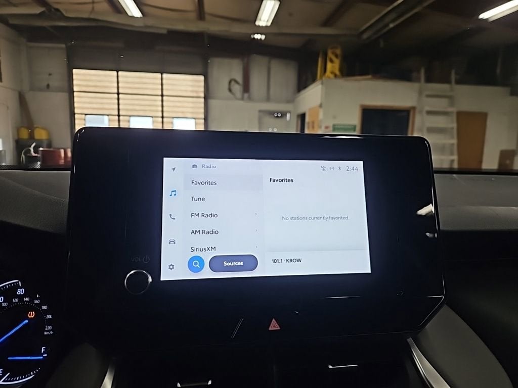 2023 Toyota Venza LE