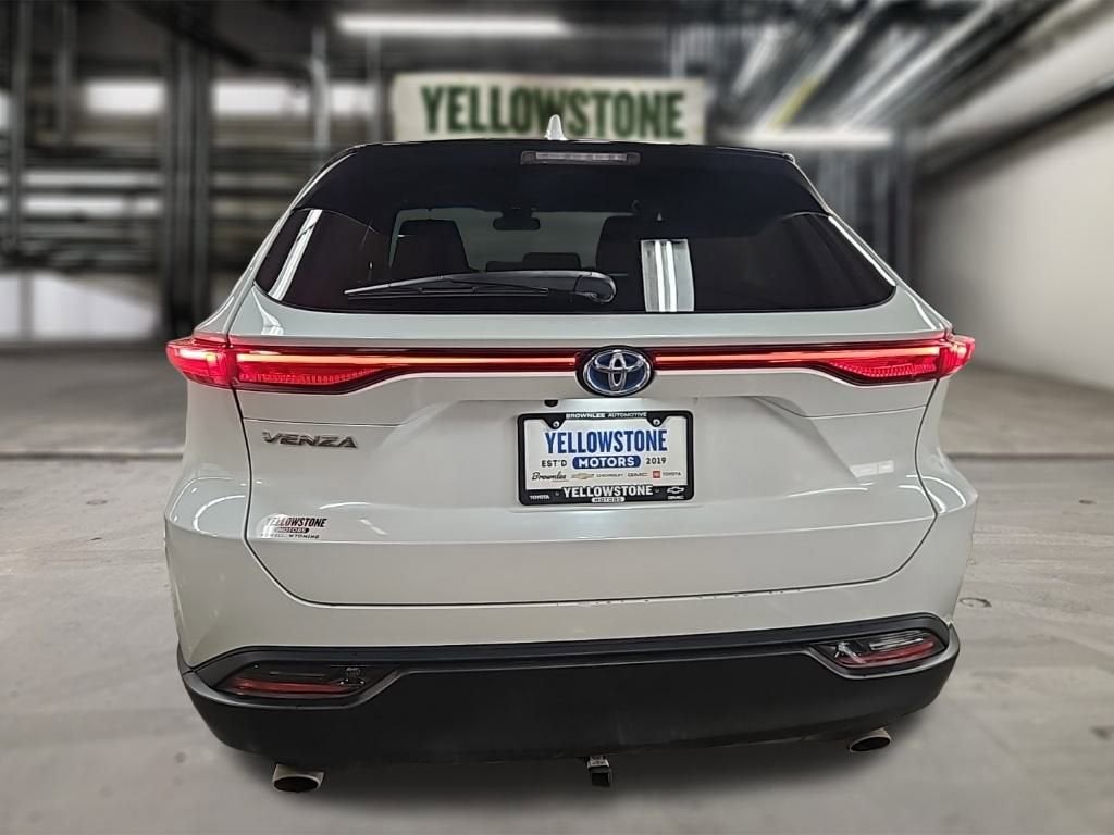 2023 Toyota Venza LE