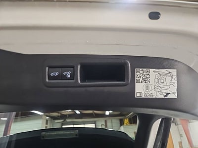 2023 Toyota Venza LE