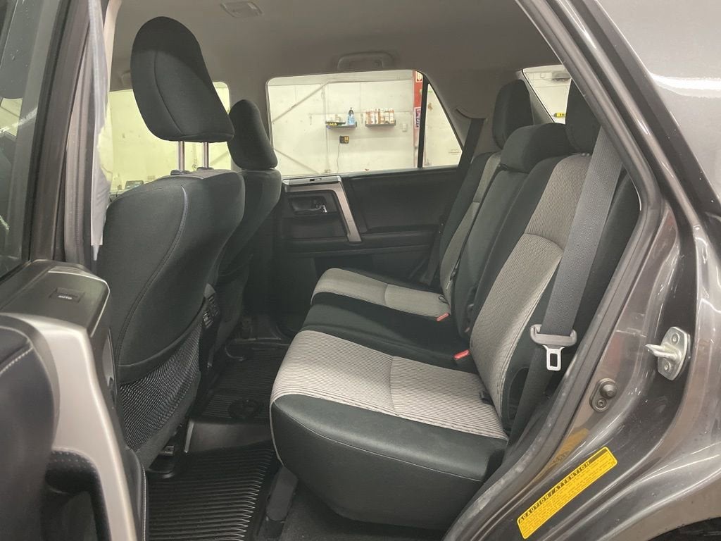 2020 Toyota 4Runner SR5