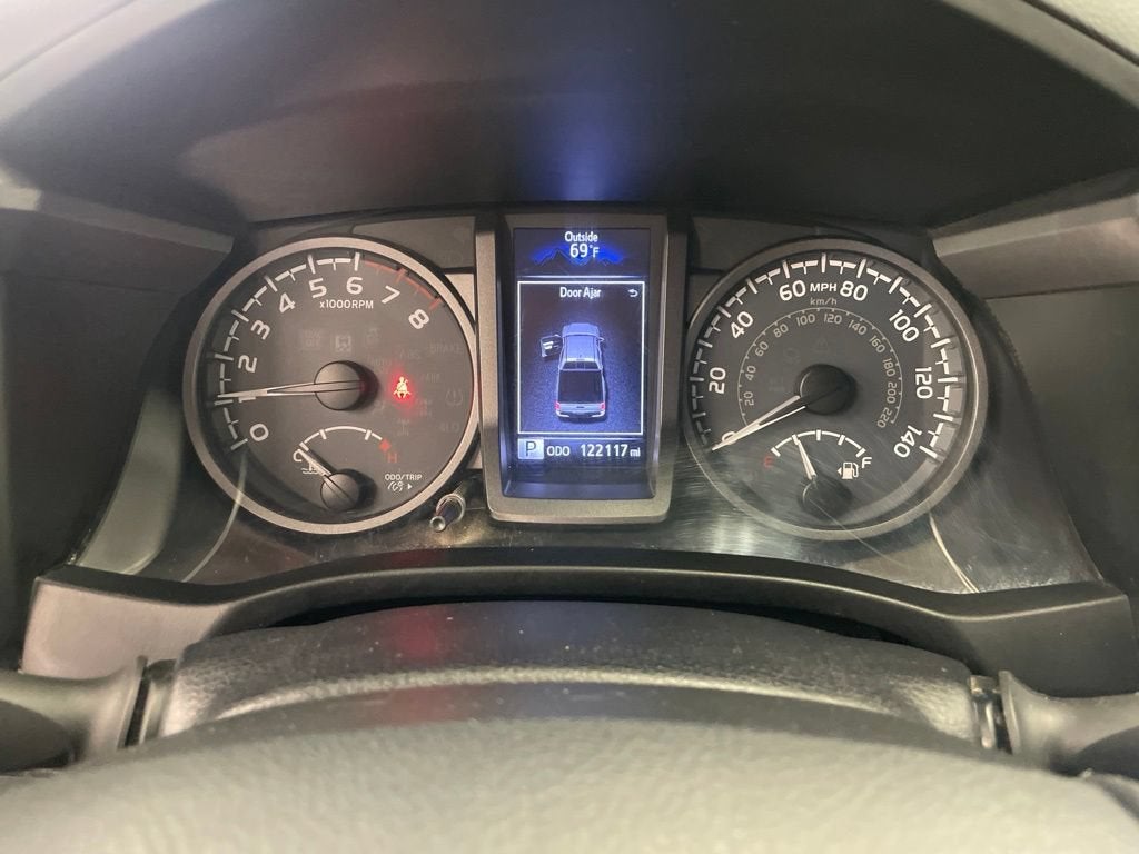 2017 Toyota Tacoma SR5