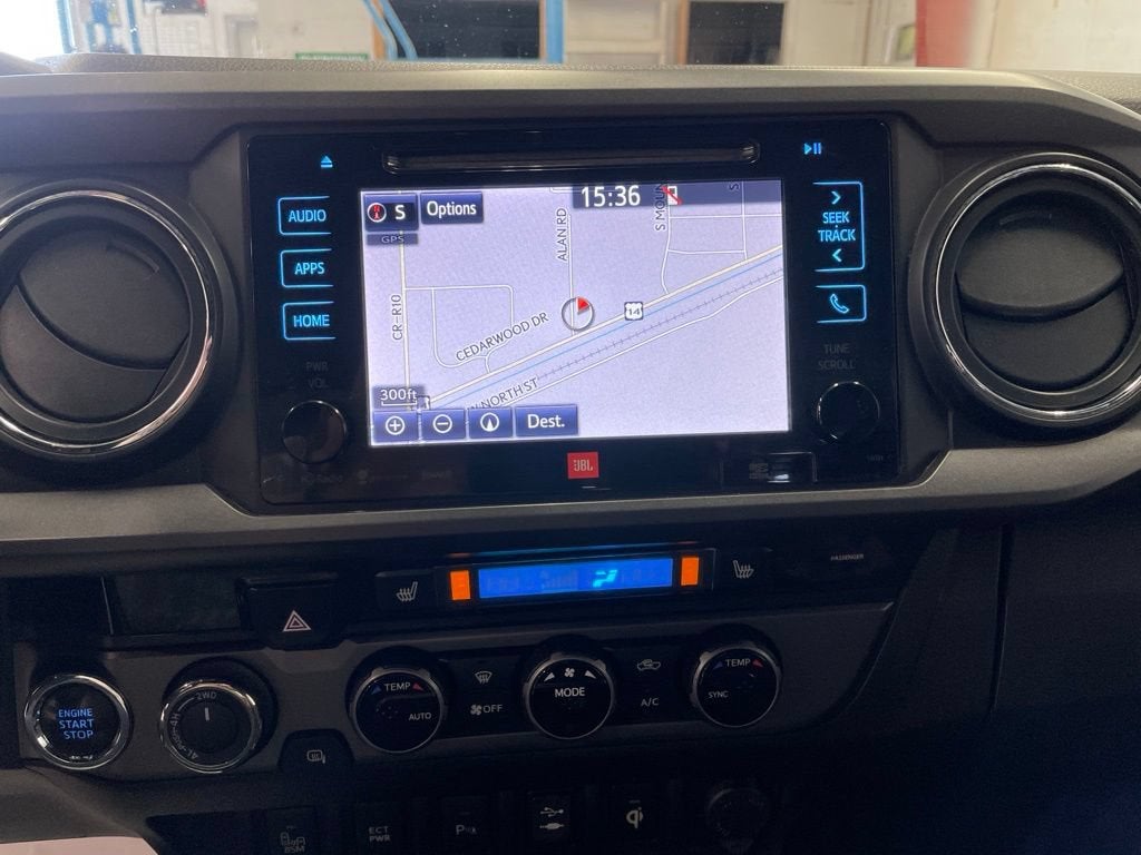 2017 Toyota Tacoma SR5