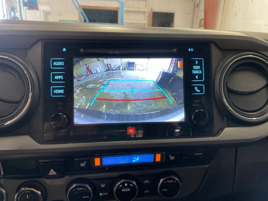 2017 Toyota Tacoma SR5