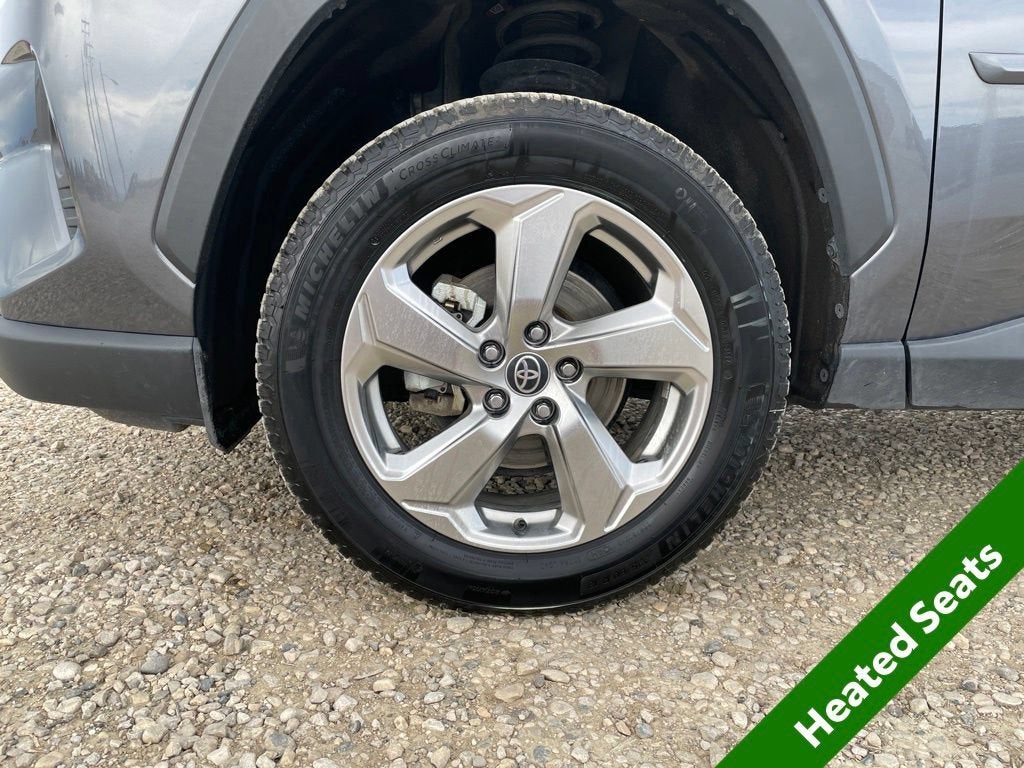 2021 Toyota RAV4 Hybrid LE