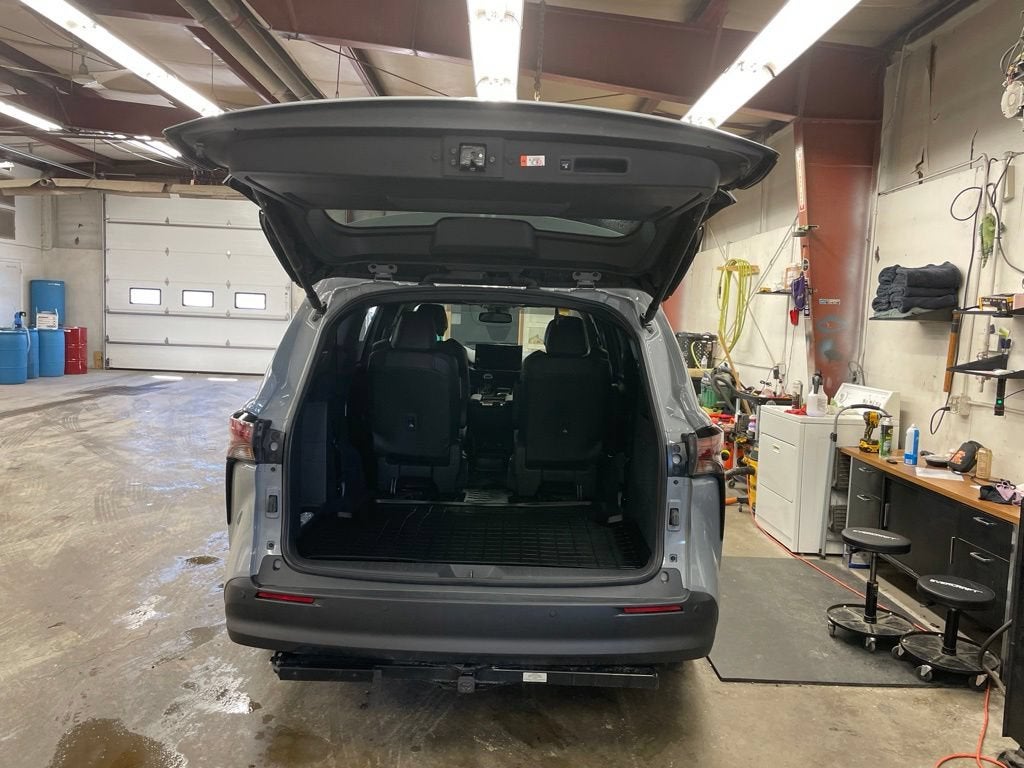 2025 Toyota Sienna XSE