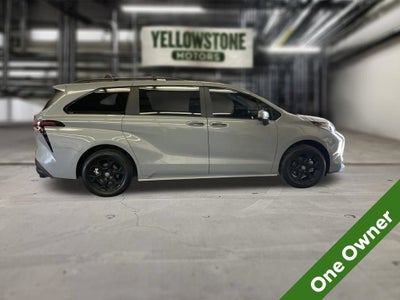 2025 Toyota Sienna XSE