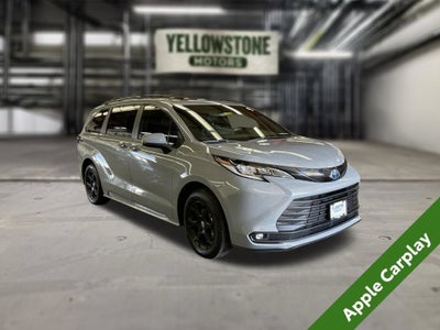 2025 Toyota Sienna XSE