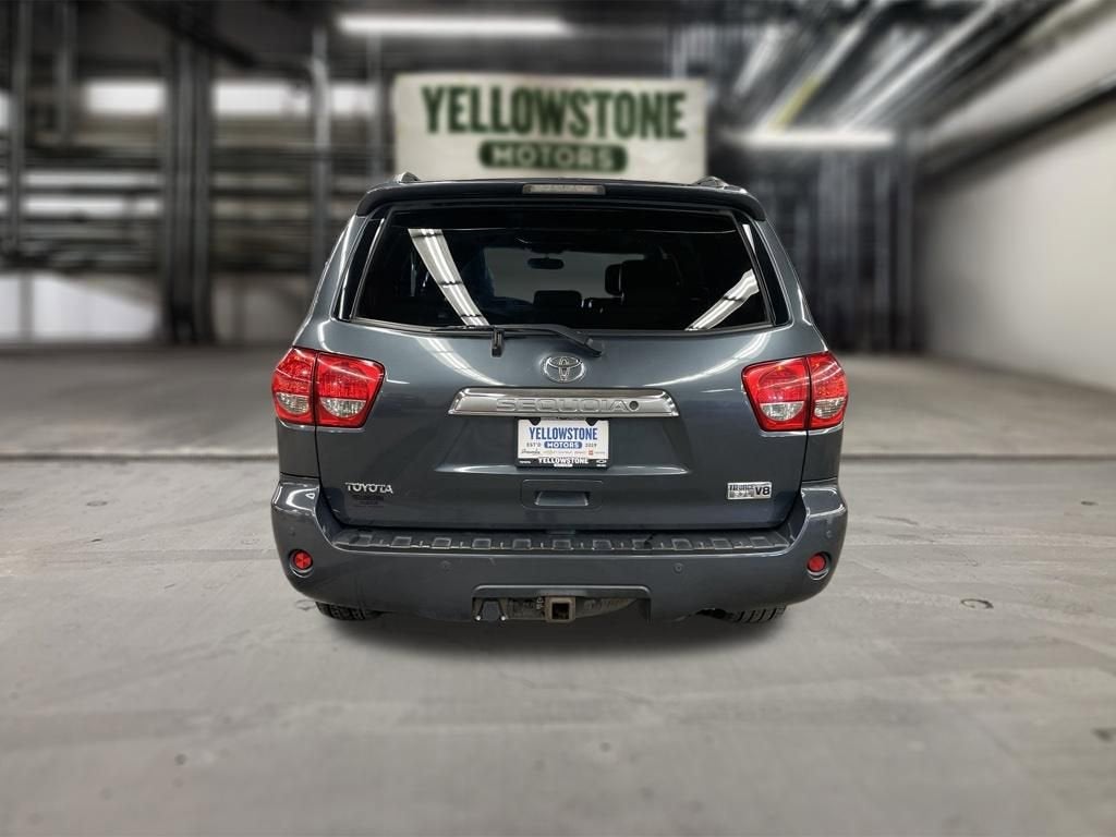 2010 Toyota Sequoia Platinum