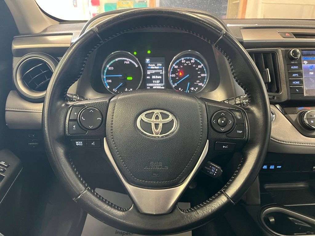 2017 Toyota RAV4 Hybrid XLE